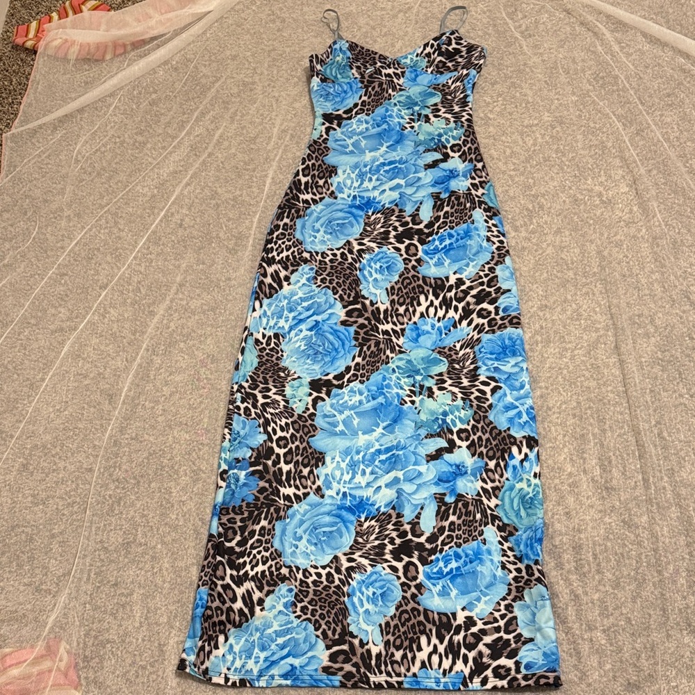 Elegant Blue Floral and Leopard Print Midi Dress